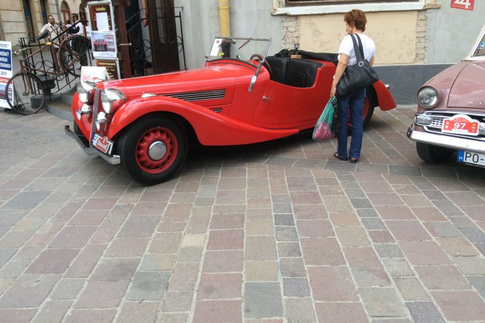 Ilustračný obrázok k článku Milovníci áut, tu nemôžete chýbať: V Prešove sa chystá unikátna výstava