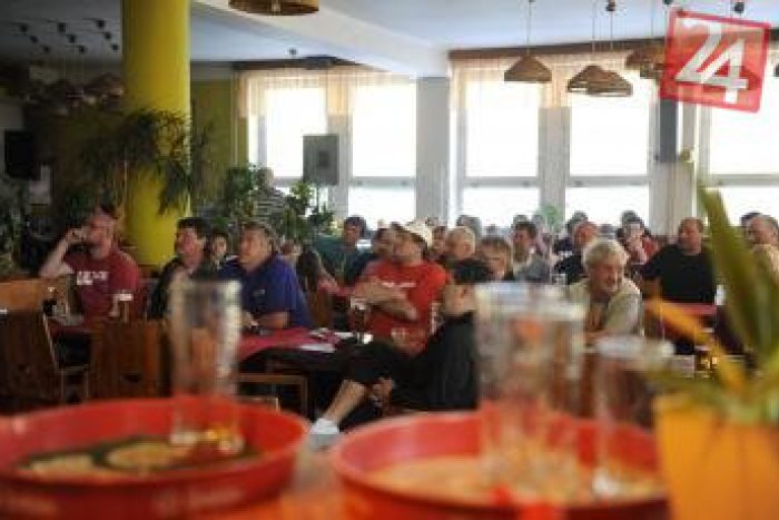 Ilustračný obrázok k článku Podnikatelia protestujú proti zmenám otváracích hodín: Hovoria o diskriminácii