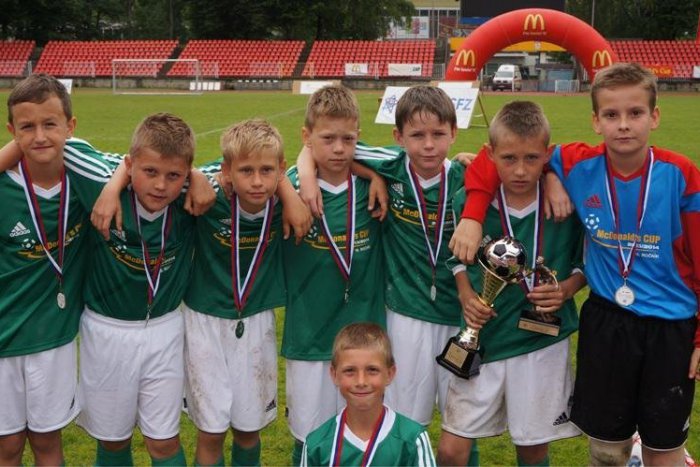 Ilustračný obrázok k článku Šikovní žiarski štvrtáci: Víťazstvo im uniklo len o vlások, v šatni ich utešoval Hamšík