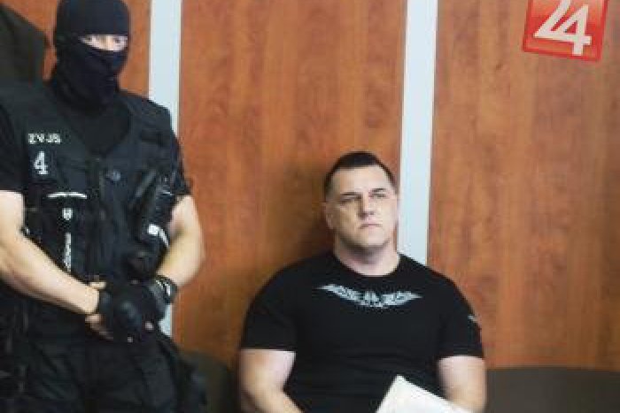 Ilustračný obrázok k článku Banskobystrický boss Černák: Aj keď bola vojna v podsvetí, nevinní a deti sa nezabíjali