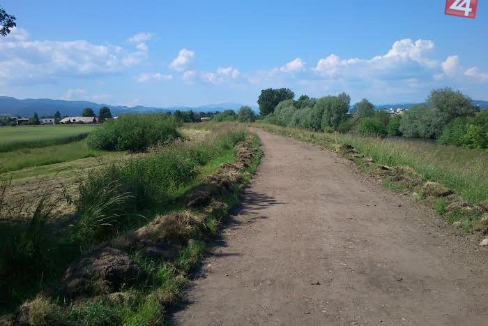 Ilustračný obrázok k článku Výstavba rodinnej cyklocesty ide rýchlo: Tešme sa, môže sa stať, že ju dokončia skôr ako plánovali!