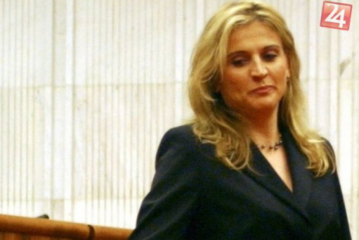 Ilustračný obrázok k článku Víťazkou primátorských volieb sa podľa neoficiálnych výsledkov stala opäť Jana Vaľová!