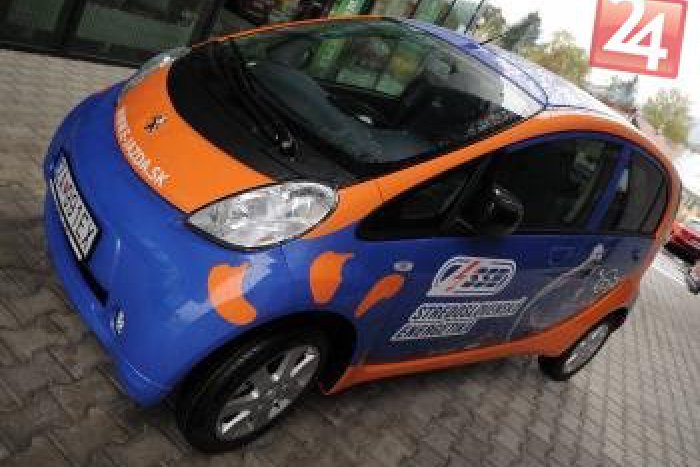 Ilustračný obrázok k článku Žilina sa môže hrdiť elektromobilom: Dar privítalo mesto s veľkým potešením