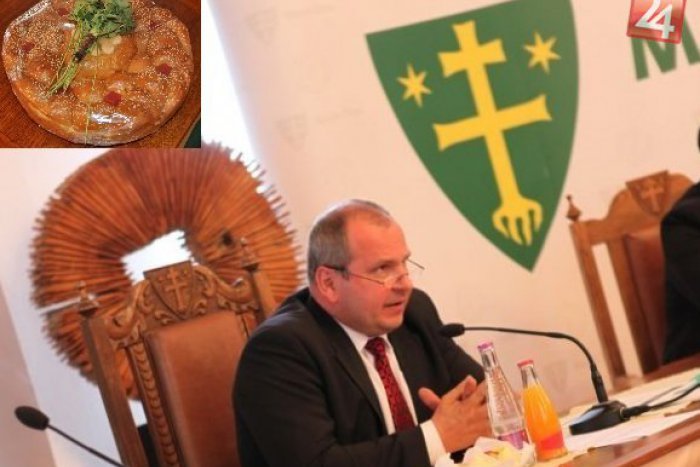 Ilustračný obrázok k článku Zaujímavé darčeky pre Igora Chomu? Bulhari ho prekvapili nezvyčajným darom!