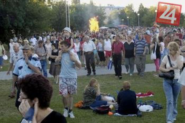 Ilustračný obrázok k článku Stredoveké mestečko, Zuzka Smatanová, či ohňostroj... Kultúrne leto v Bratislave odštartuje veľkolepo
