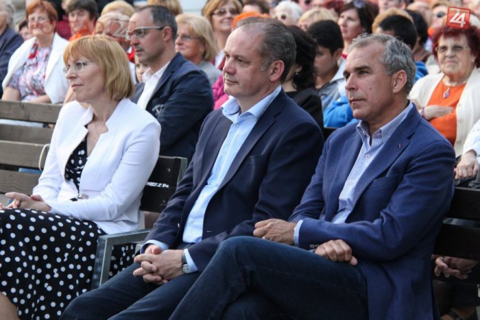 Ilustračný obrázok k článku Prezident Kiska na Viva Italia: Aby sme sa na Slovensku mali dobre, pomáhajú aj takéto akcie