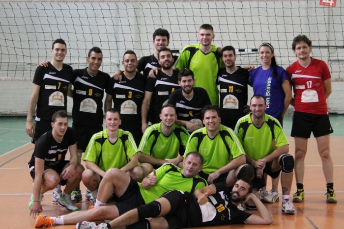 Ilustračný obrázok k článku Volejbalisti Prievidze si odskočili do Talianska. Poraziť domácich a spoznať kultúru...