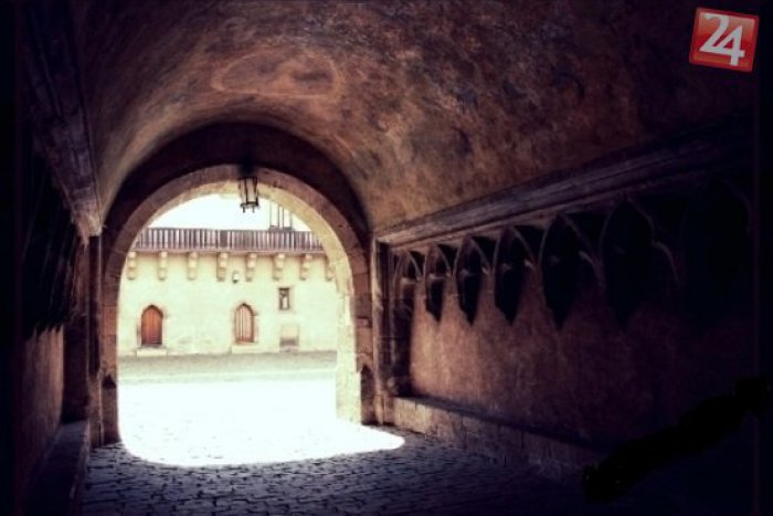 Ilustračný obrázok k článku Romantika pod večernou oblohou: Vo Zvolene bude letné kino, na aké filmy sa môžeme tešiť?