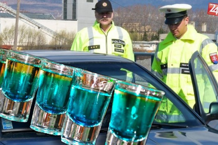 Ilustračný obrázok k článku Aj ženy vodičky si vedia vypiť: V Mikuláši zadržali 45-ročnú Katarínu