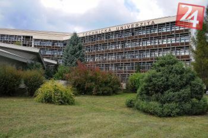 Ilustračný obrázok k článku Na Technickej univerzite odovzdávali diplomy: Malí lesníci úspešne spromovali