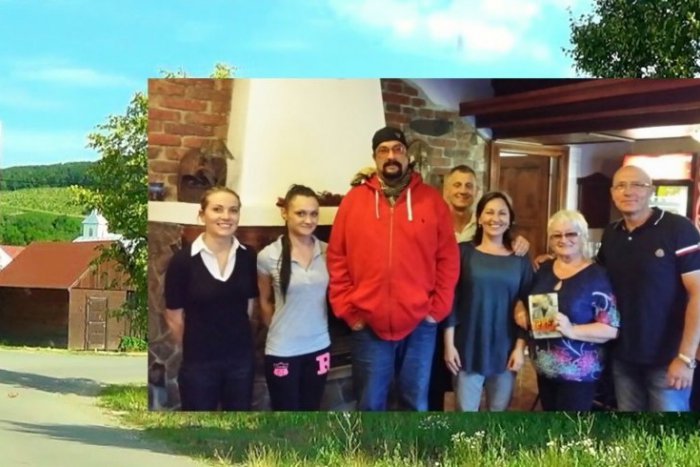 Ilustračný obrázok k článku EXKLUZÍVNE! Po stopách Stevena Seagala na Zemplíne: Čo robil po tréningu?!