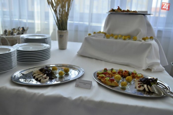 Ilustračný obrázok k článku Nedeľný brunch v LUNE v štýle španielskej fiesty: Pozrite, aké všakovaké dobroty budú na stole