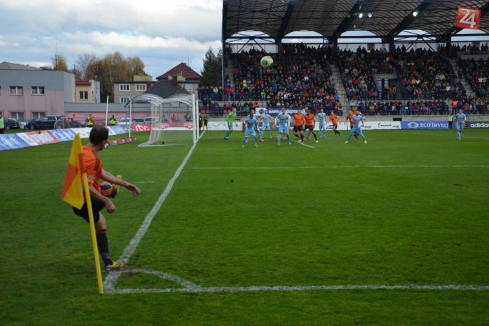 Ilustračný obrázok k článku Futbalová Ruža stále čaká na prvé domáce víťazstvo, Dunajská Streda si odniesla remízu