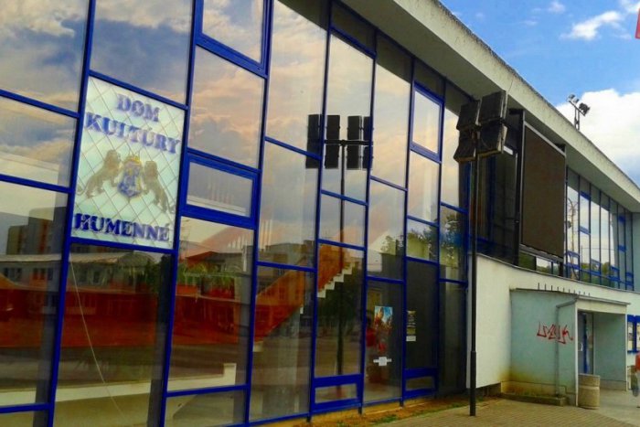 Ilustračný obrázok k článku Komfortnejšie kino? Mesto možno investuje do sedadiel v kultúrnom stredisku