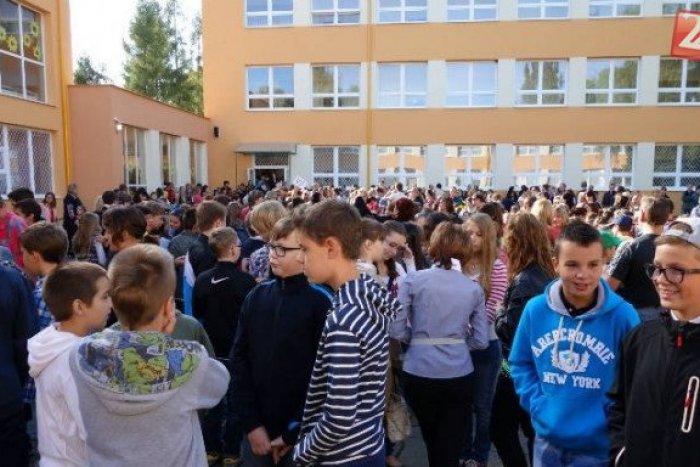 Ilustračný obrázok k článku Odídu žiaci, začnú všakovaké práce: Ruch z prešovských škôl nezmizne ani počas leta