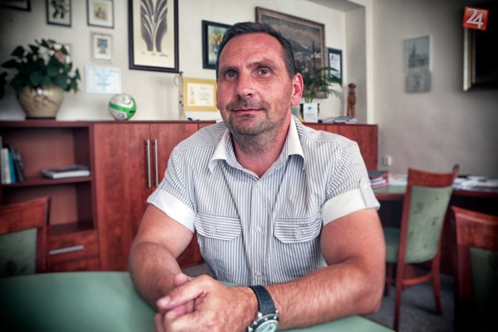 Ilustračný obrázok k článku Žiarsky primátor na svojom facebooku: S manželkou sa rozchádzame!