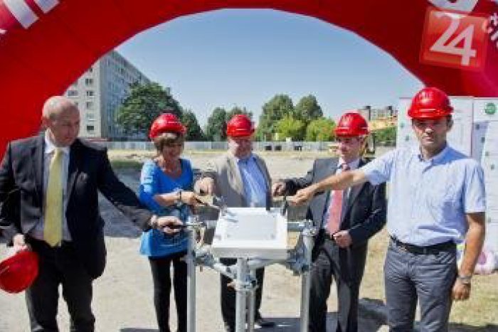 Ilustračný obrázok k článku O rok na jar v znamení prvej verejnej plavárne: Petržalčania, na TOTO sa môžete tešiť!