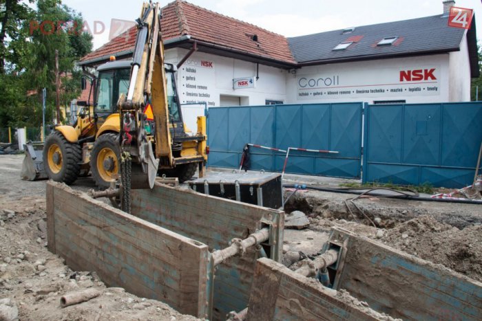 Ilustračný obrázok k článku Viacero ulíc v Poprade je neprejazdných. Mesto pracuje na ich opravách