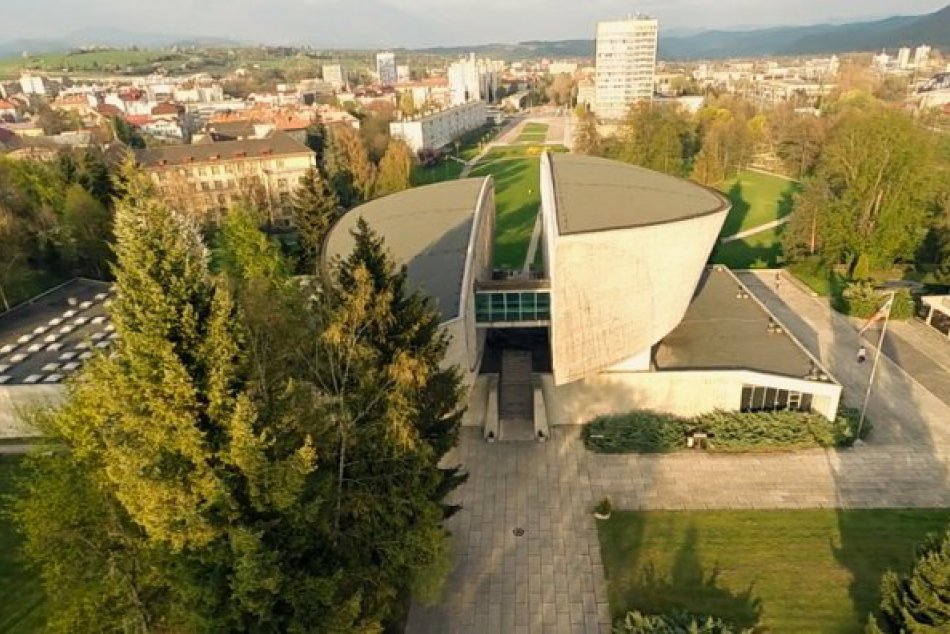 Ilustračný obrázok k článku Nevšedná akcia spojí Bystričanov. Susedská burza rovno vonku na Sídlisku