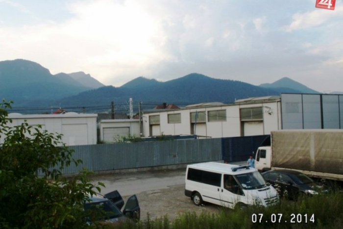 Ilustračný obrázok k článku Colná razia v Liskovej: Našli takmer 10 ton nelegálneho tabaku!