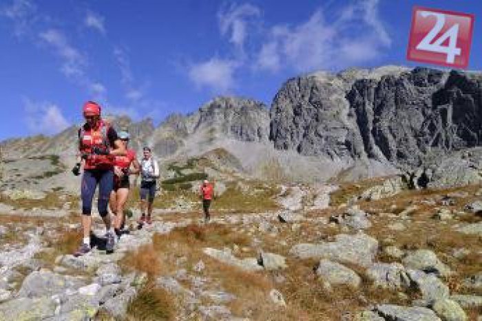 Ilustračný obrázok k článku Tomu sa povie štreka: Desiatky turistov sa vydali na 163 km trasu, toto dokázali prejsť!