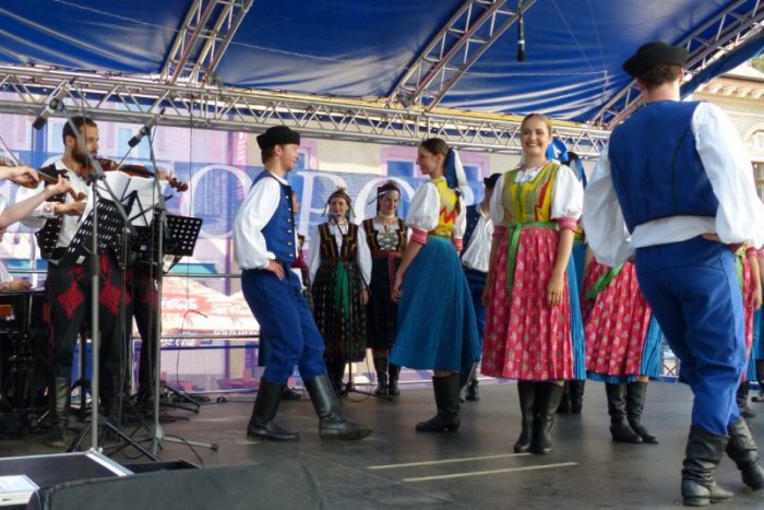 Ilustračný obrázok k článku Vagonár na popradskom námestí: Program s názvom Spiš stále priťahuje divákov