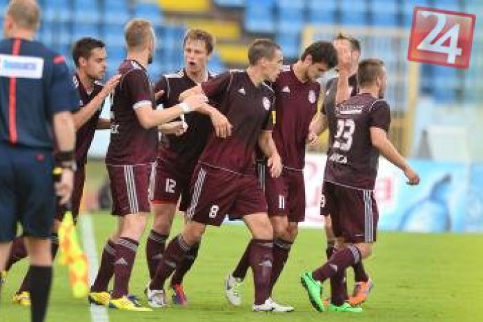 Ilustračný obrázok k článku Podbrezová v domácej premiére s vyskokými ambíciami: Získajú prvé historické body v elitnej lige?