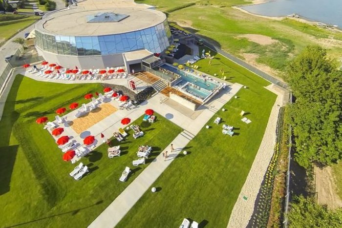 Ilustračný obrázok k článku V akvaparku na Šírave otvoria Saunový svet: Ľudí čakajú vodné postele aj ľadopád!