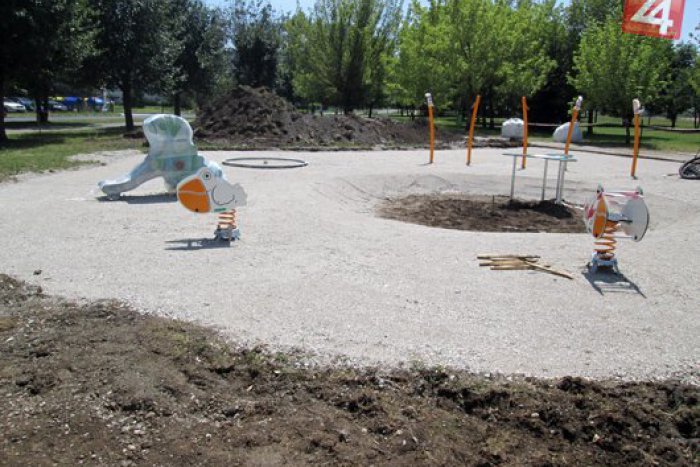 Ilustračný obrázok k článku Obnovia park na Prednádraží: Pribudne zeleň, zábava pre deti aj dospelých