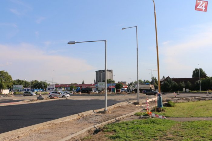 Ilustračný obrázok k článku Výstavba najväčšieho kruháča pomaly finišuje: Na kedy je naplánované sprístupnenie nadjazdu?