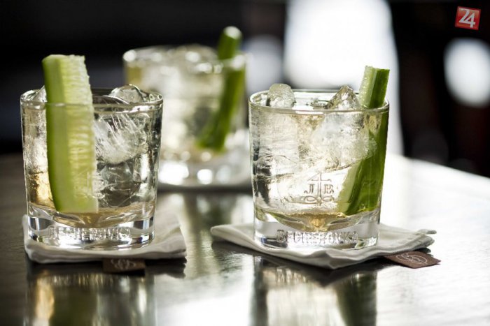 Ilustračný obrázok k článku Letná koktail-párty s Betonom