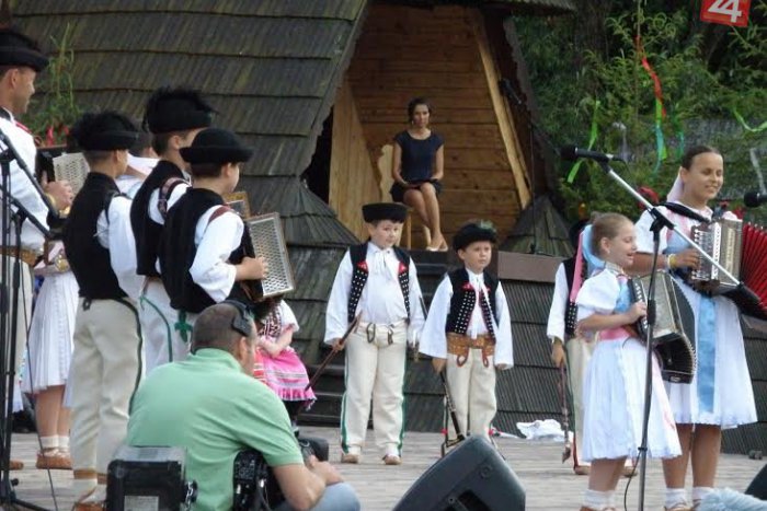 Ilustračný obrázok k článku Pokus o rekord v šití najväčších gatí a krpcov: Pozrite, na čo ešte sa môžeme tešiť na obľúbenom festivale!