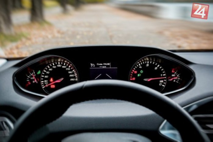 Ilustračný obrázok k článku Cestný pirát sa po Žiari premával 150 km/h: Policajti už vedia, kto bol za volantom!