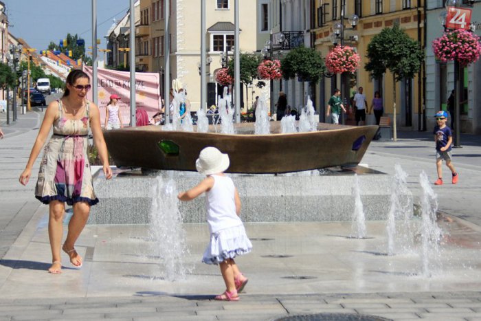 Ilustračný obrázok k článku Kráľovskú fontánu v Trnave opravia až po jarmoku