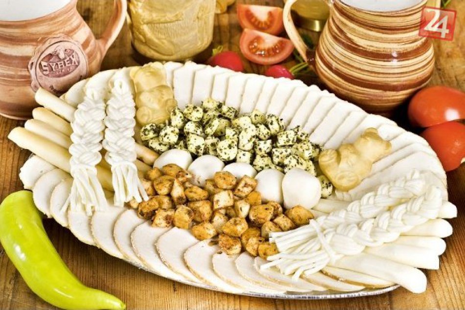 Ilustračný obrázok k článku Stánok so syrmi v Rojkove bol vykradnutý