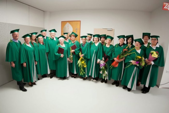 Ilustračný obrázok k článku Máte päť krížikov a chcete študovať? KU-čka vám ponúka možnosť