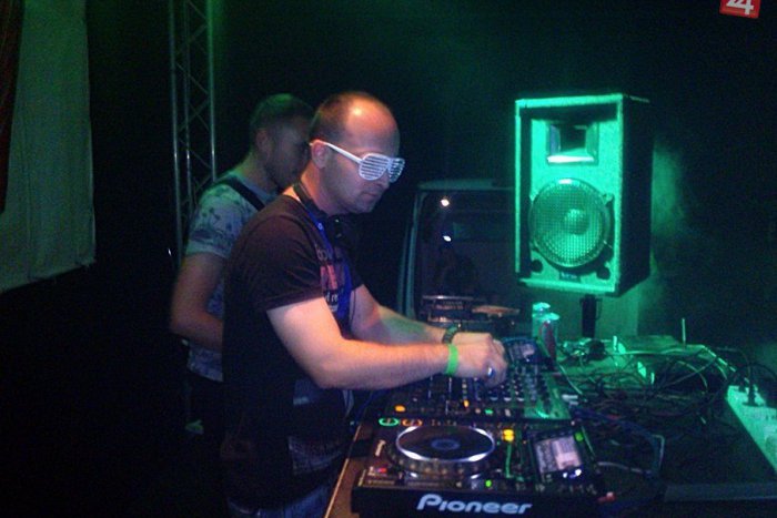 Ilustračný obrázok k článku OBRAZOM: Takto sa zabávala Rožňava pod holým nebom