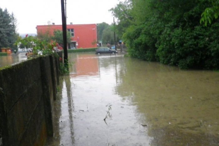 Ilustračný obrázok k článku Búrka sa zmenila na nočnú moru: Pozrite FOTO, čo všetko napáchal živel!