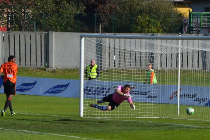 Ilustračný obrázok k článku Hráči MFK Tawamba i Zošák majú namierené do Líbyje za trénerom Vukušičom