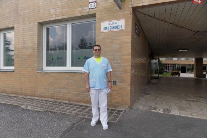 Ilustračný obrázok k článku Lekár, ktorého v Spišskej poznajú všetky mamičky: Prečítajte si rozhovor s gynekológom Novysedlákom