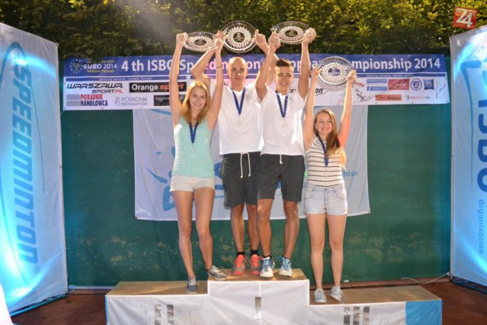 Ilustračný obrázok k článku Týmto mladým to s raketami ide: Domov doniesli tri tituly majstrov Európy!