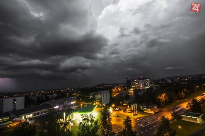 Ilustračný obrázok k článku Košice varujú pred búrkami aj dažďom: V TÝCHTO hodinách si dajte určite bacha!