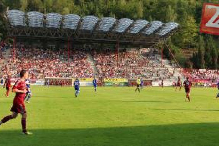 Ilustračný obrázok k článku Dukla proti Trenčínu s nešťastným vlastencom: Stretnutie pre dážď nedohrali