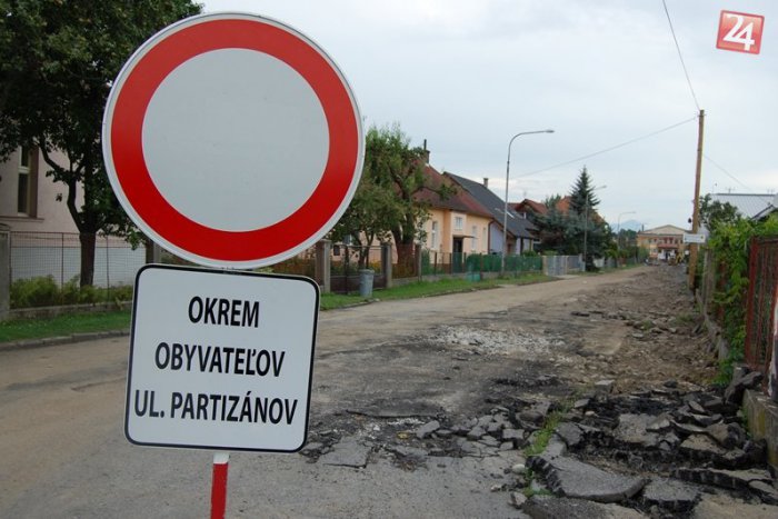 Ilustračný obrázok k článku Oprava Ulice Partizánov: Bude z nej jednosmerka s novými parkovacími miestami