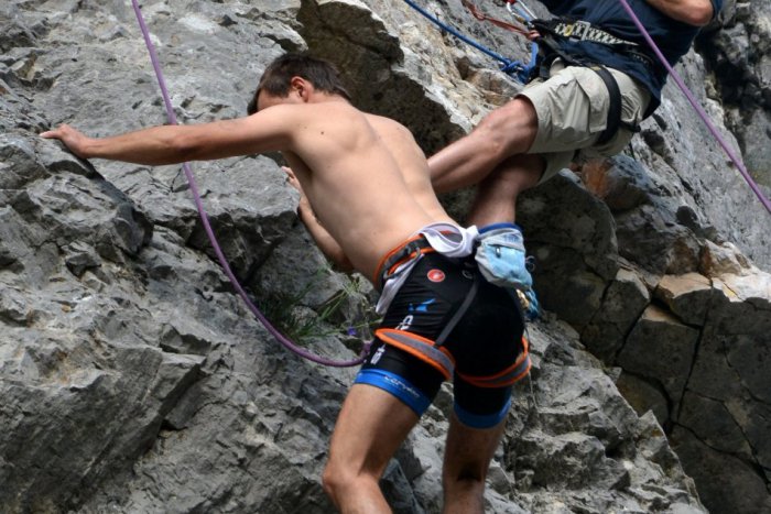 Ilustračný obrázok k článku Laco zo Spišskej sa stal raritou náročných pretekov: Aha, ako neplavec zdolával najchladnejšiu priehradu!