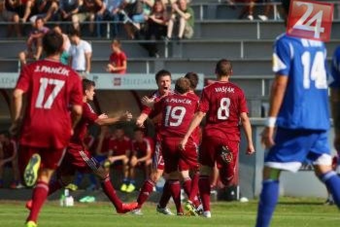 Ilustračný obrázok k článku Futbalový klub Podbrezová: Historické víťazstvo v lige je také naše kajšmentke