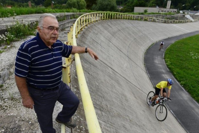 Ilustračný obrázok k článku Je jediný na Slovensku, ale už desať rokov chátra: Oprava prešovského velodrómu je v nedohľadne