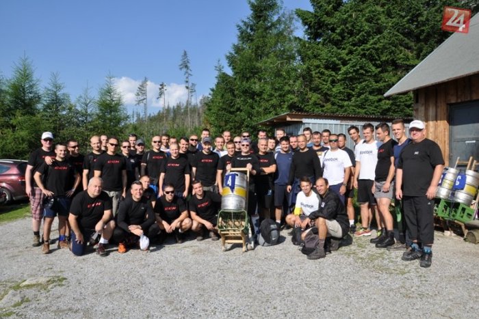 Ilustračný obrázok k článku Predsezónne previerky mužov v pruhovaných dresoch: V príprave aj hokejoví rozhodcovia