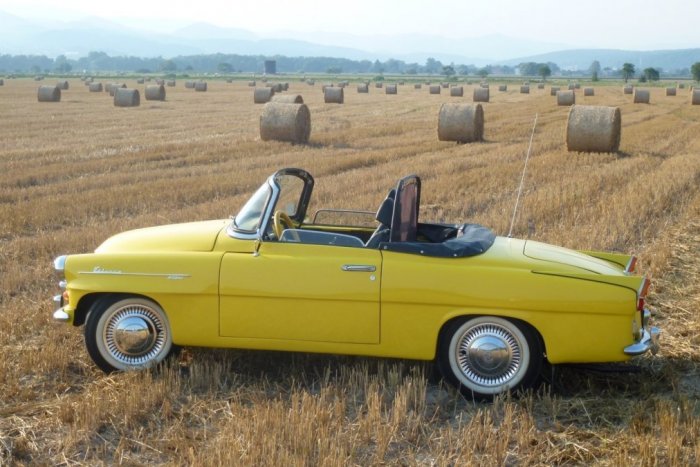 Ilustračný obrázok k článku Karol (57) sa pýši nádhernými autami: Tatra s unikátnym motorom aj Bentley z roku 1937