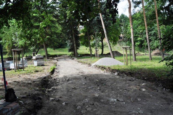 Ilustračný obrázok k článku OBRAZOM: Studničky v srdci mesta sa menia na nepoznanie